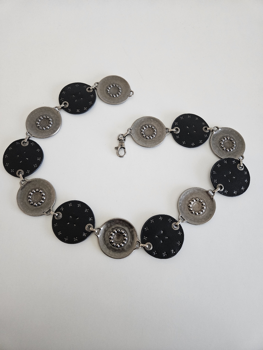 Medallion Chain Belt Westwern Gunmetal Silver Snakeskin Embellished Y2K Retro - Picture 5 of 5